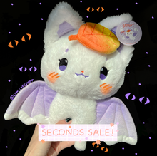 Load image into Gallery viewer, SECONDS SALE Boo Batbat- Series 5