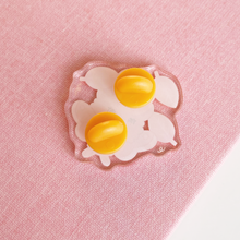 Load image into Gallery viewer, Autumn Leaf Mousemoth Acrylic Pin