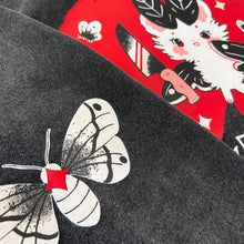 Load image into Gallery viewer, 100% Cotton Metal Mousemoth Knife Hoodie