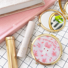 Load image into Gallery viewer, Mousemoth Compact Mirror