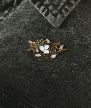 Load image into Gallery viewer, Nest Enamel Pin