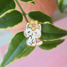Load image into Gallery viewer, Tiny Hoya Head Kitty Enamel Pin
