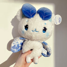 Load image into Gallery viewer, &quot;Little Vase&quot; Lunar New Year Mousemoth Plush Series 14
